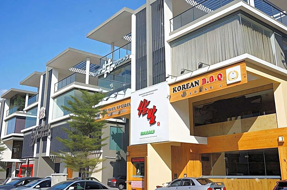 Mode Inn Icon City