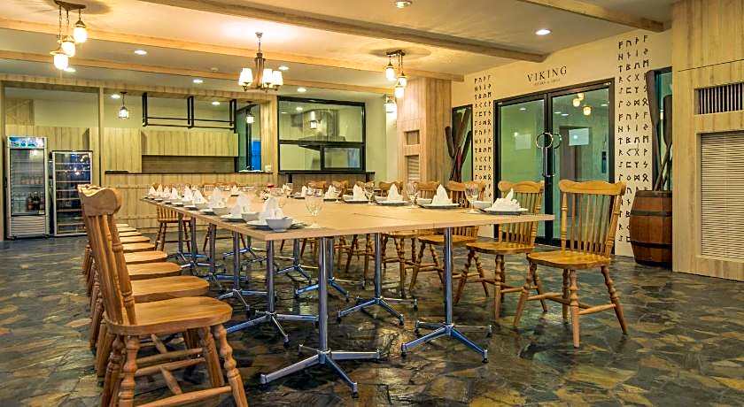 Prachuap Grand Hotel