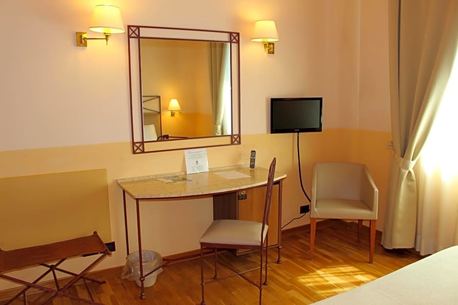 Hotel Semifonte
