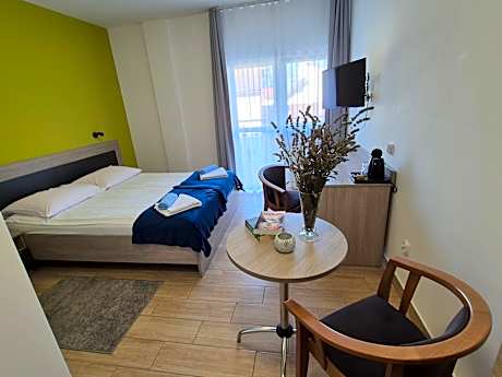 Deluxe Double or Twin Room with Balcony