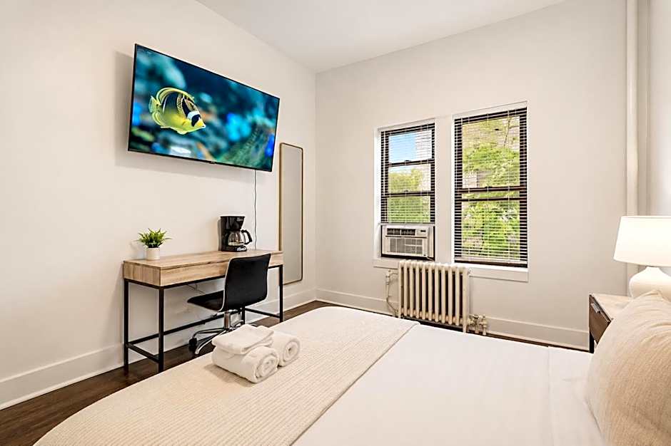 Bay Ridge ApartHotel