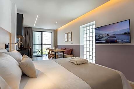 Alinea Urban Saripolou Square