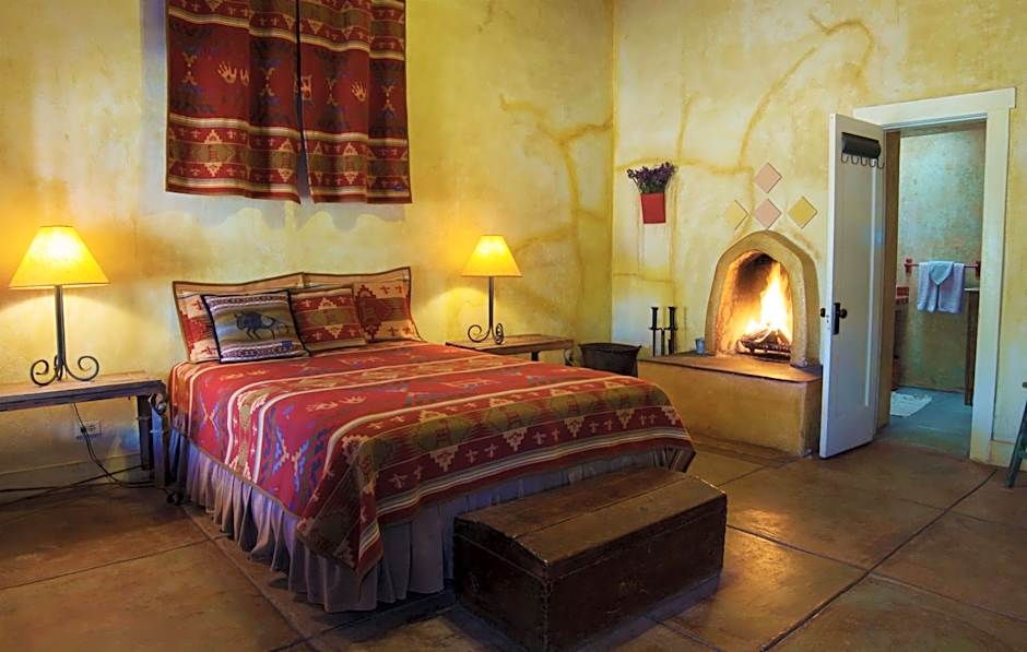 Rancho de la Osa Guest Ranch