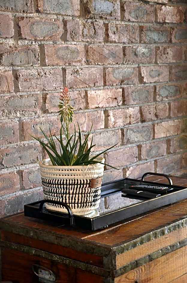 Grincourt B&B- with No Load shedding