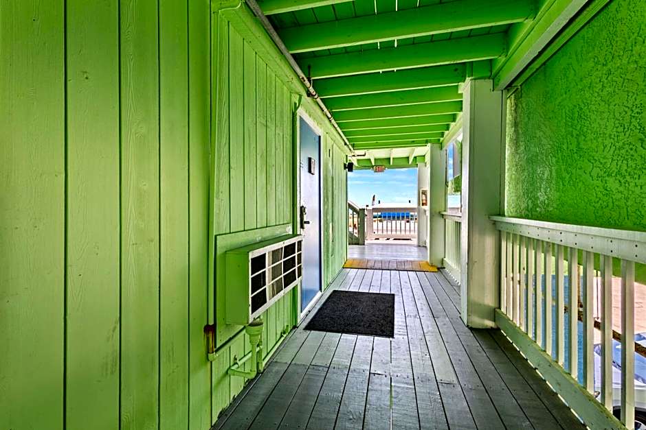 Fort Pierce Oceanfront Inn- Suite- King Bed #6