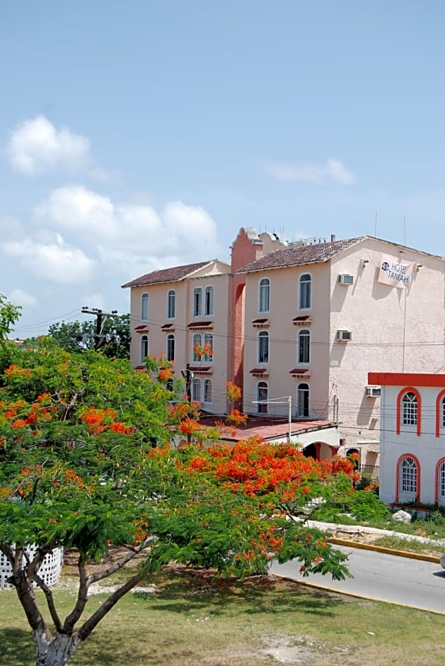 Hotel Tankah Cancun