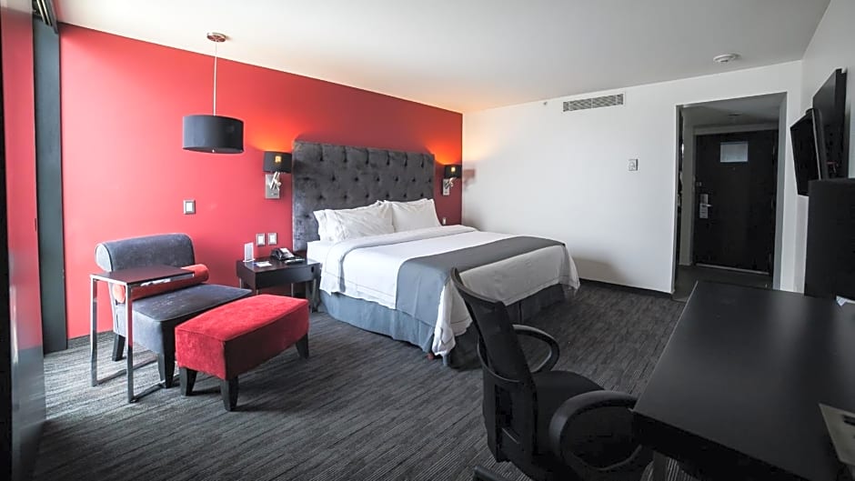 Holiday Inn Express Toluca Galerias Metepec By IHG