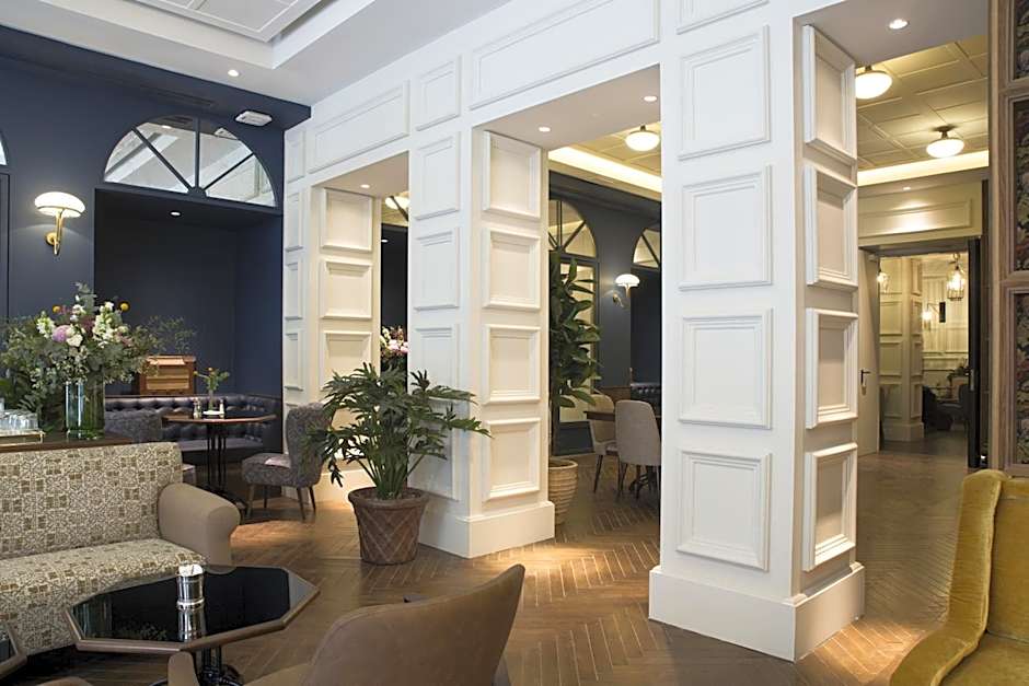 ICON Wipton by Petit Palace