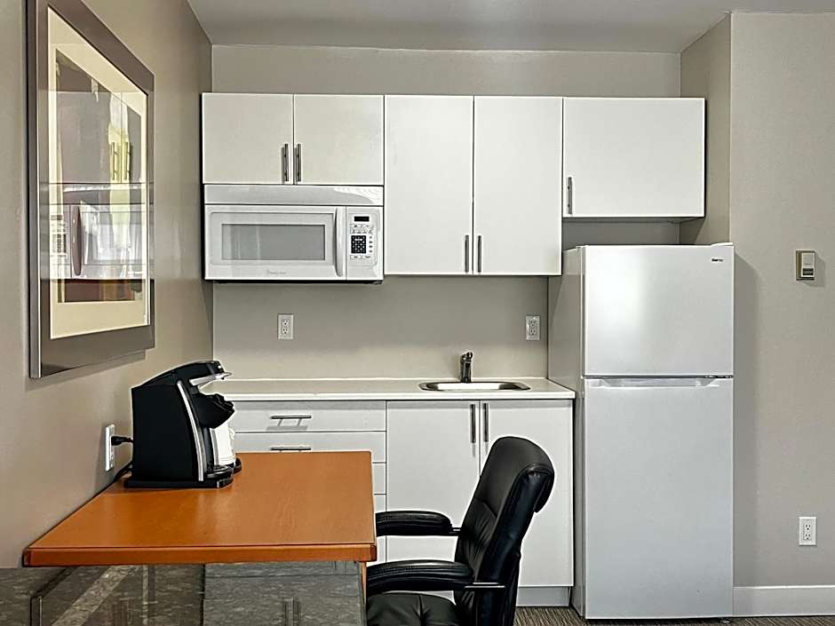 Anavada Inn & Suites - Prince George