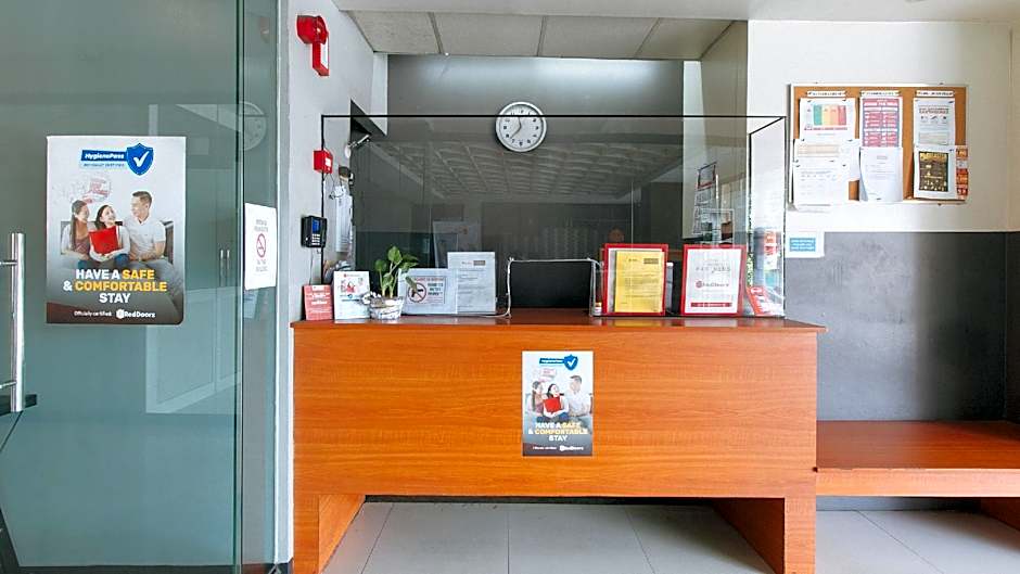 RedDoorz Plus @ Kamuning Quezon City