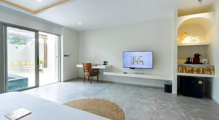 KC Beach Club & Pool Villas