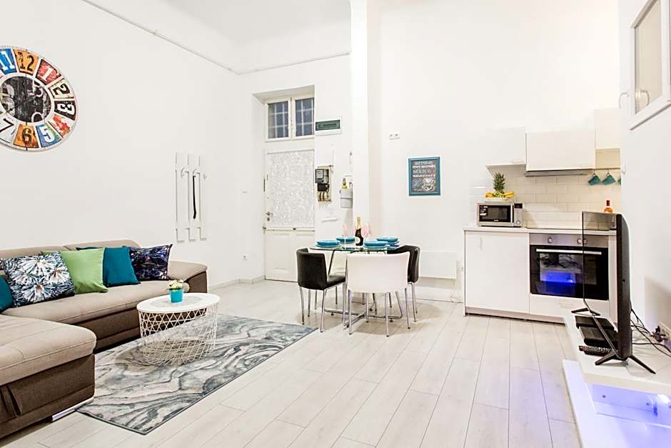 Grand Budapest Apartments