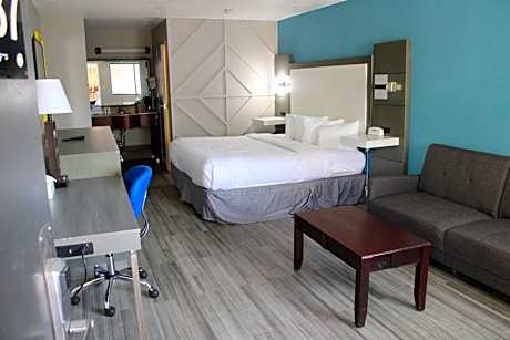 King Room - Non-Smoking