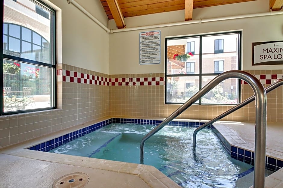Staybridge Suites Middleton/Madison-West by IHG