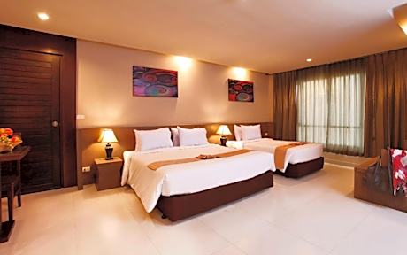 Premier Triple Room