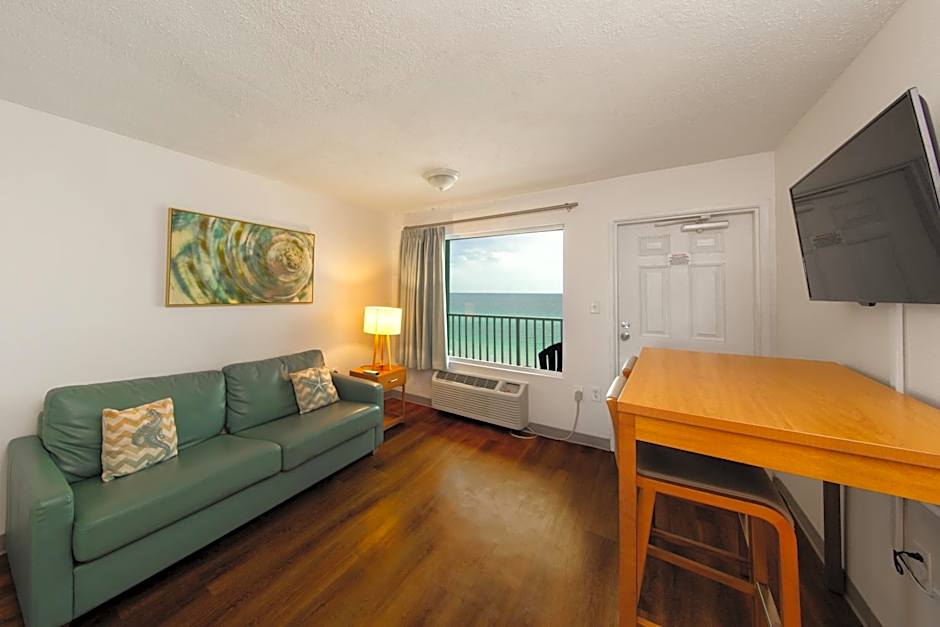 Beachcomber Beachfront Hotel, a By The Sea Resort