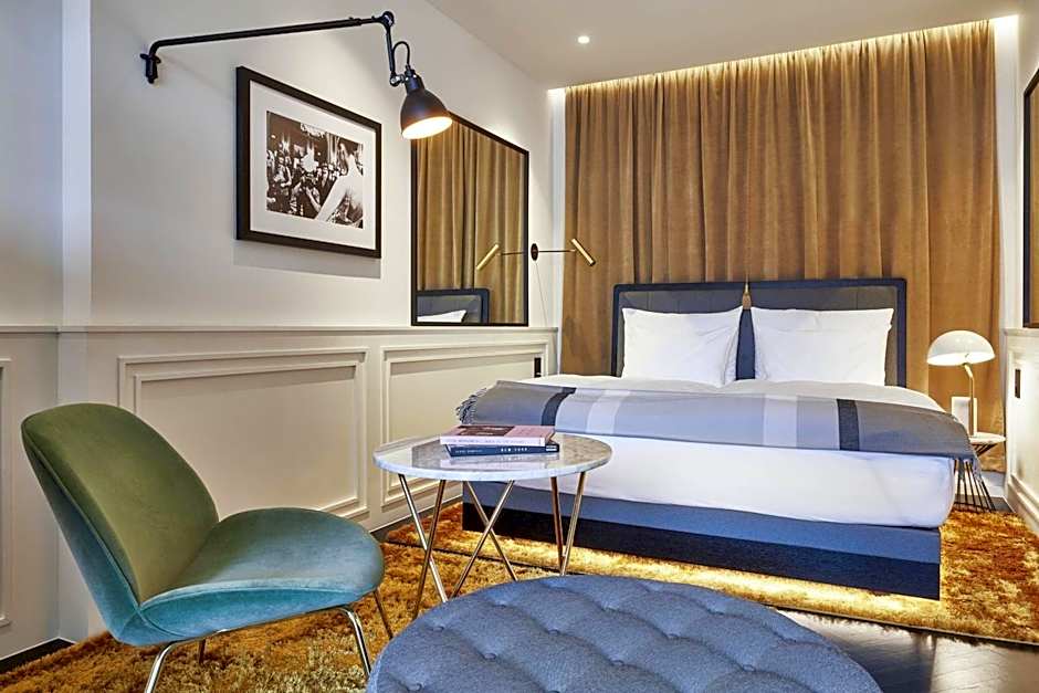 Roomers Munich, Autograph Collection by Marriott