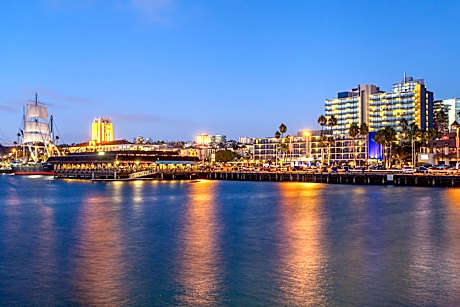 Wyndham San Diego Bayside