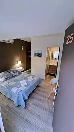 Double Room with Patio