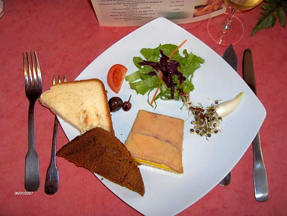 Hôtel Restaurant La Renaissance – Arlanc, MO