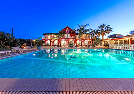 Borsalino Studios & Apartments