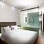 N Bridge Hotel