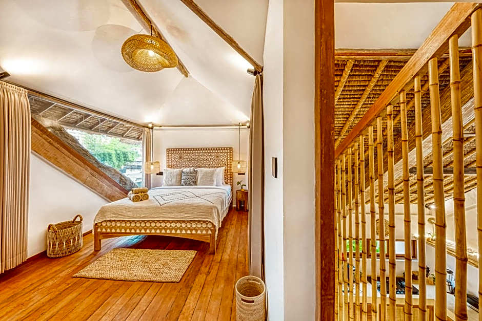 Villa Indigo - 5-BDR with huge pool and garden