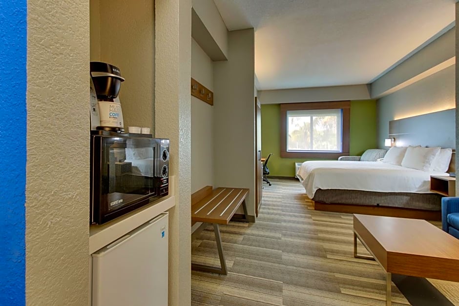 Holiday Inn Express West Palm Beach Metrocentre By IHG