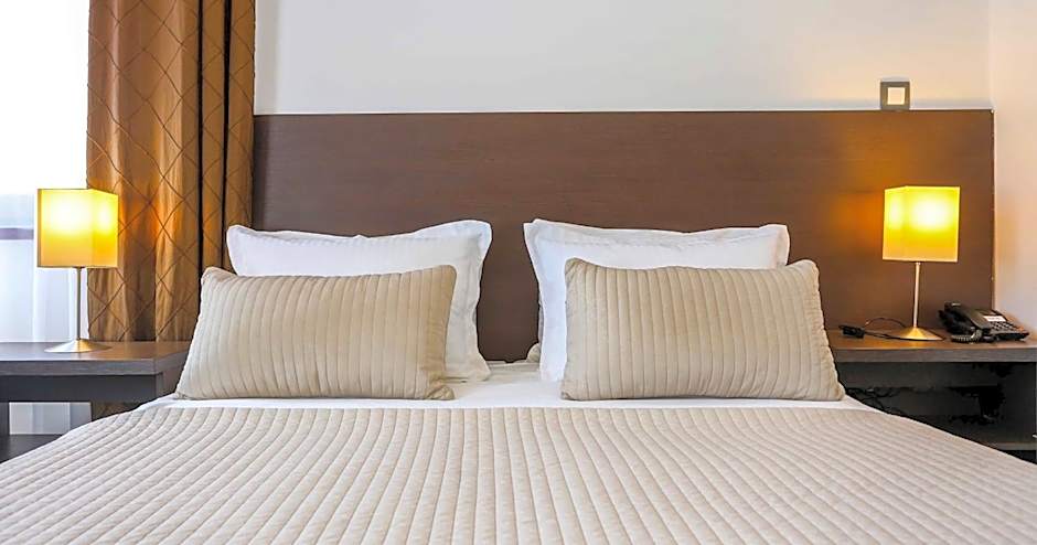 Hotel Divan
