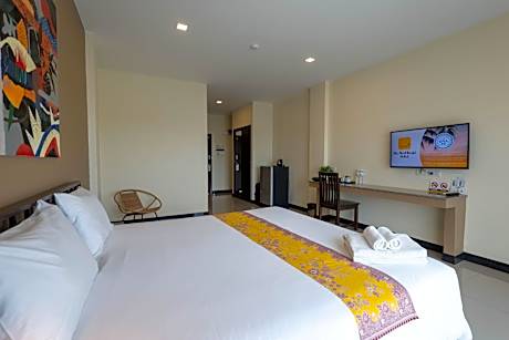 Superior River View Double Bed