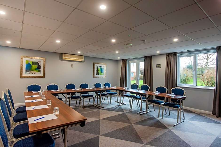 Holiday Inn Express Canterbury By IHG