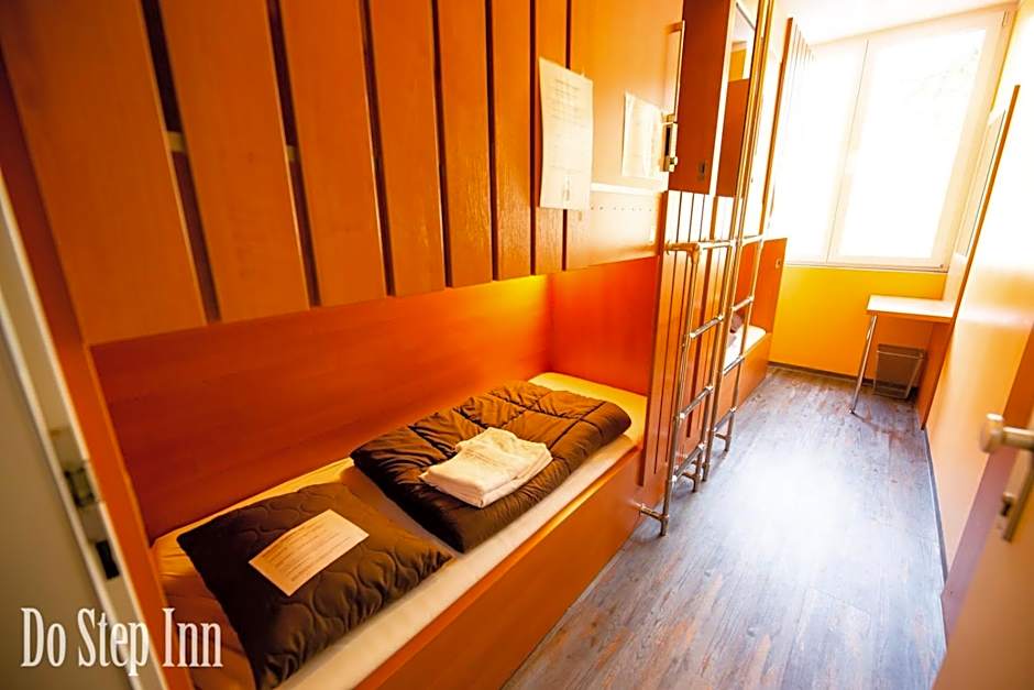 Do Step Inn Central - Self-Service-Hostel