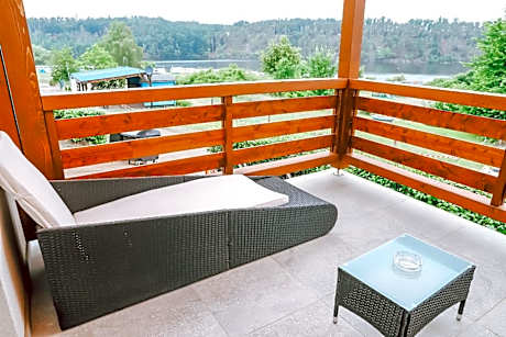 Quadruple Room with Terrace