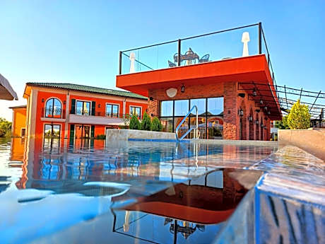 Villa Delux (6 adults + 1 children)