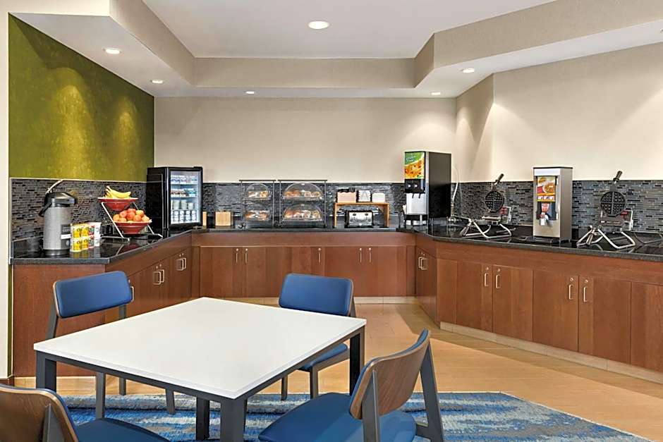 Fairfield Inn & Suites by Marriott Findlay