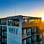 Loft In The Heart Of Americana, Have An Artsy Stay
