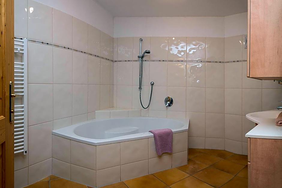 Landhaus Charlotte am Geigenbuehel -Apartments