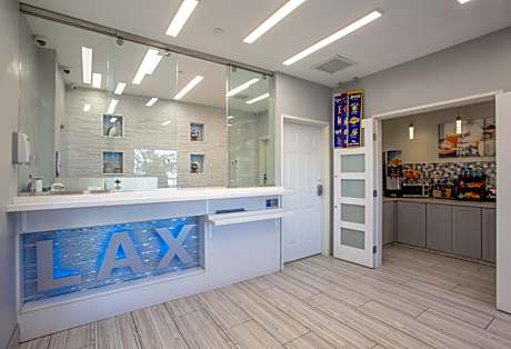 ELEV8 HOTEL LOS ANGLES, LAXA