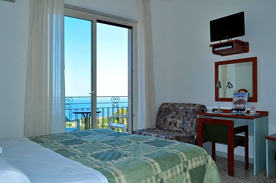 Hotel Condor