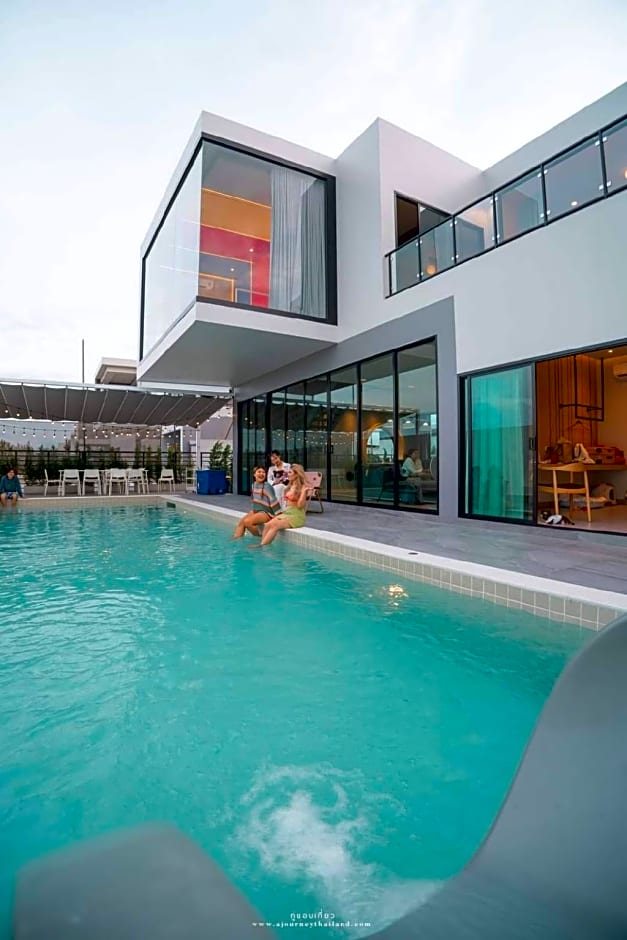 The Moon Huahin Private Pool Villa