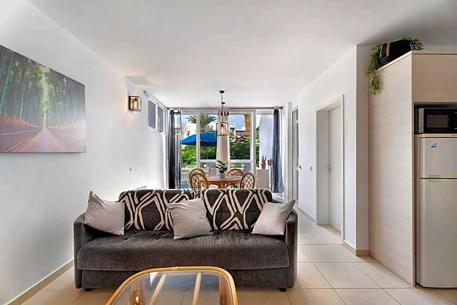 Casa Lizzy - Appartamento con vista giardino n325