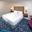 Hampton Inn & Suites Asheville Airport