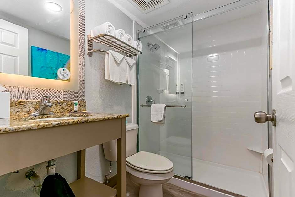 Dolphin Sands Clearwater Beach, an Ascend Collection Hotel
