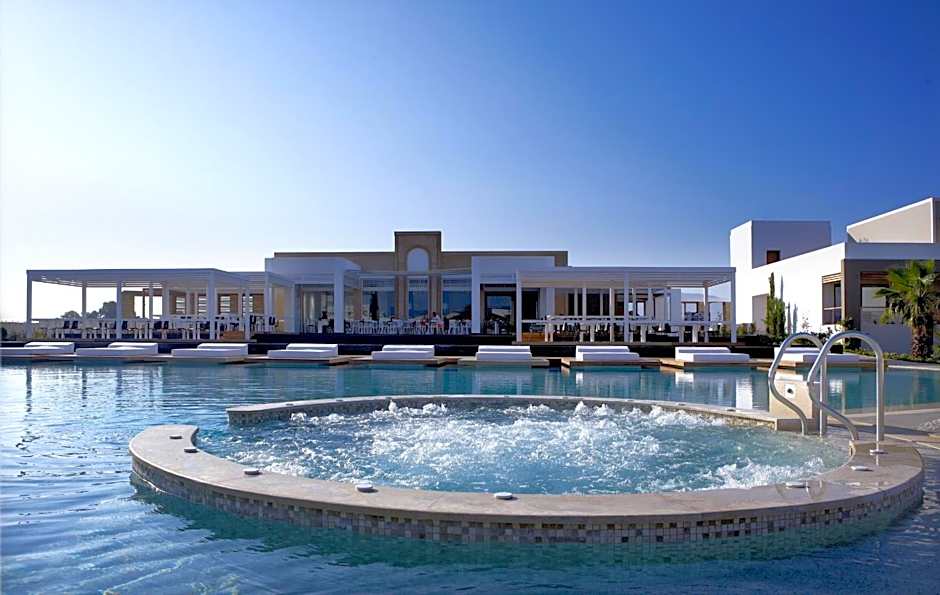 Pelagos Suites Hotel & Spa