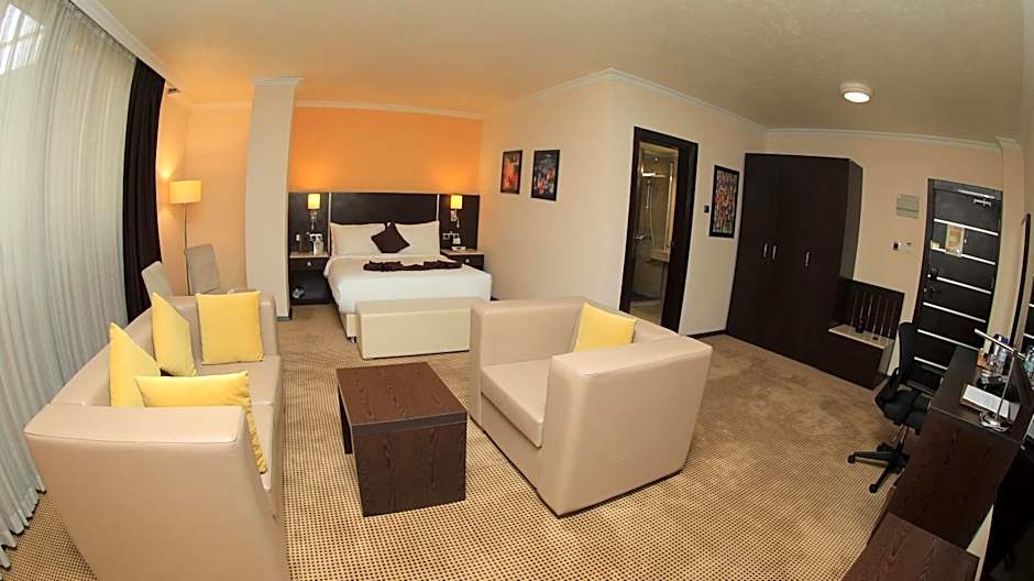 Cassiopeia Hotel