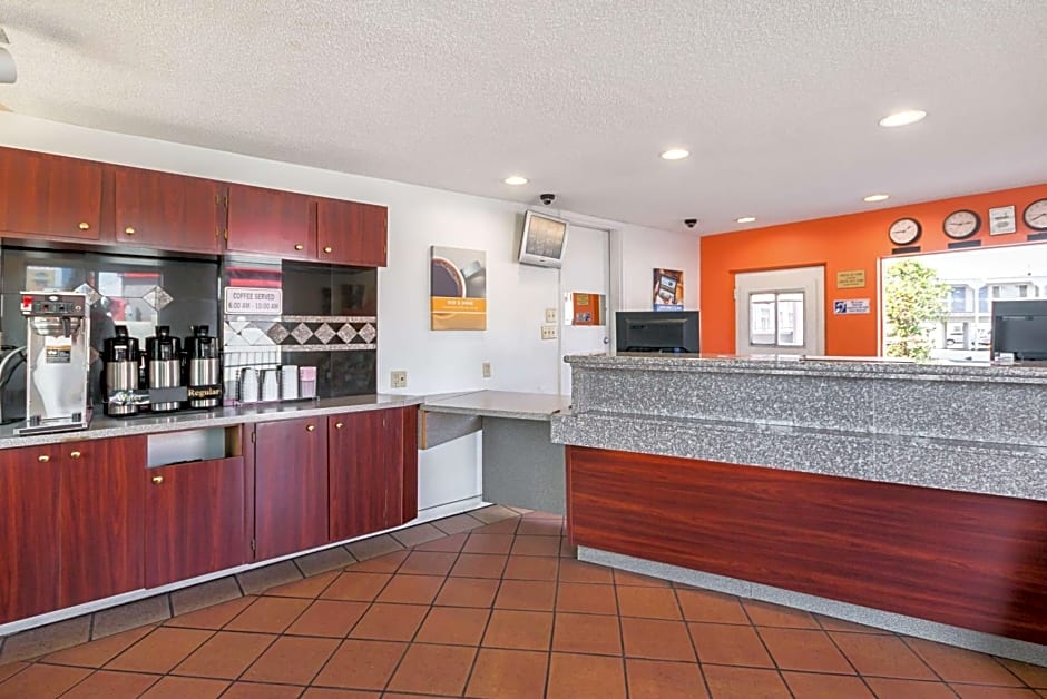 Motel 6-El Paso, TX - Airport - Fort Bliss