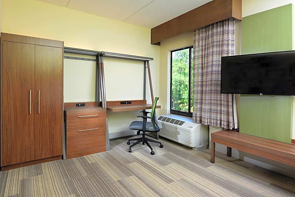 Holiday Inn Express Hotel & Suites Research Triangle Park By IHG
