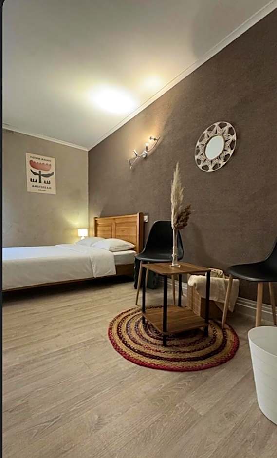 GOOD NIGHT HÔTEL By L'excess