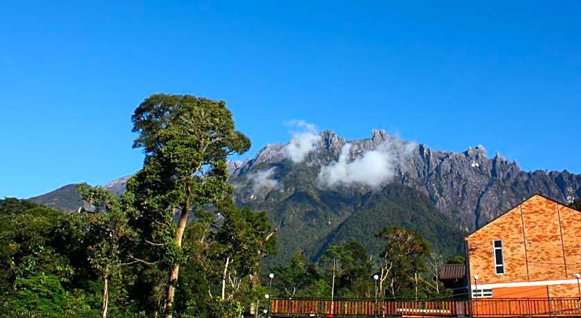 H Benjamin Residence