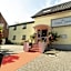Jupa's Hotel